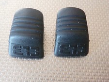 NOS 2 Bouchons cache plastic