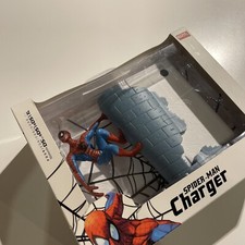 NEUF NEW station de charge accueil nintendo DS lite DSI XL spiderman marvel