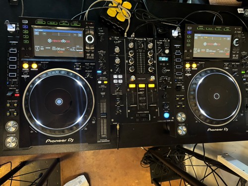 Cdj 2000nxs2 set and - cdj-2000nxs2,