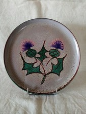 Vallauris, assiette plate aux