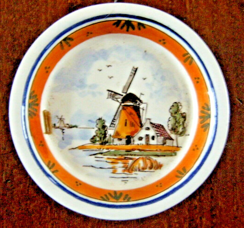 Assiette murale faïence - -*,