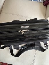 Sac de voyage Rimowa . Couleur