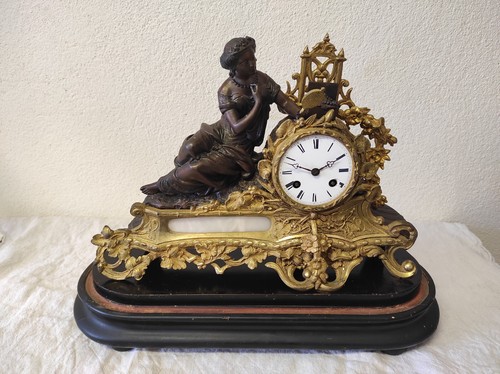 Ancienne horloge pendule - ancienne,