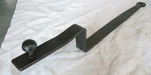 Grande barre équerre clenche