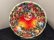 TRES BELLE ASSIETTE EN FAIENCE