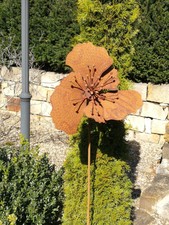 Rouille noble éolienne fleur grand moulin à vent jardin rouille prise de jardin