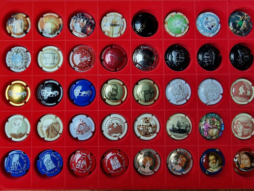 Lot 452 capsules - lot,