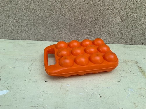 Ancienne boite oeuf plastic - ancienne,
