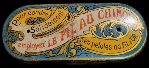 Boite vide fil - fil, au