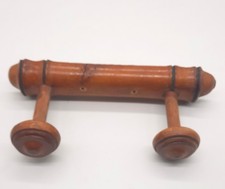 Ancien porte manteau mural