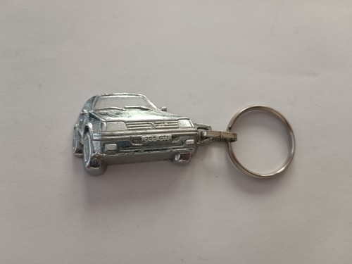 Rare porte clés automobile - porte-clés,