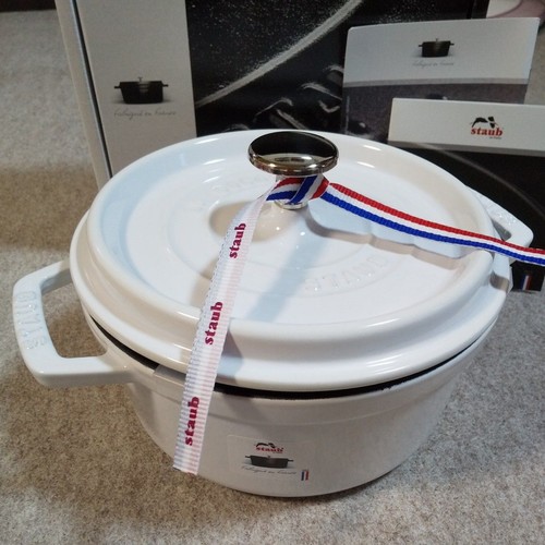Staub 18cm pico - staub,