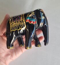 Statue éléphant indien en bois peint à la main