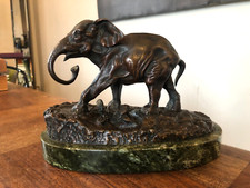 JOLIE SCULPTURE EN BRONZE