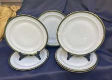Six Assiettes Porcelaine De Limoges. Dans Le Goût Du 1er Empire.