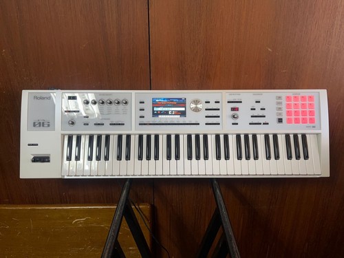 Roland wh 61 key - fa-06-sc, 61-key
