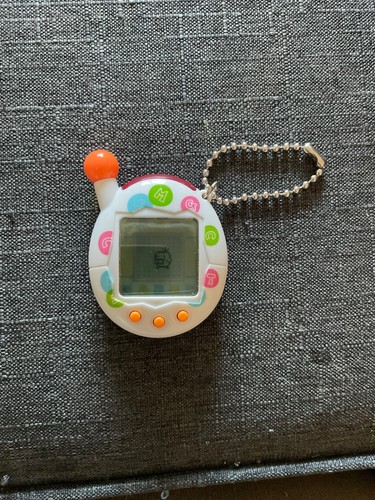 Tamagotchi connection - v4,