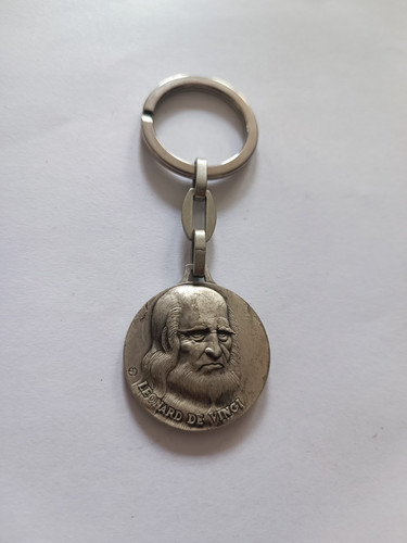 Porte clés médaille leonard - porte-clés,