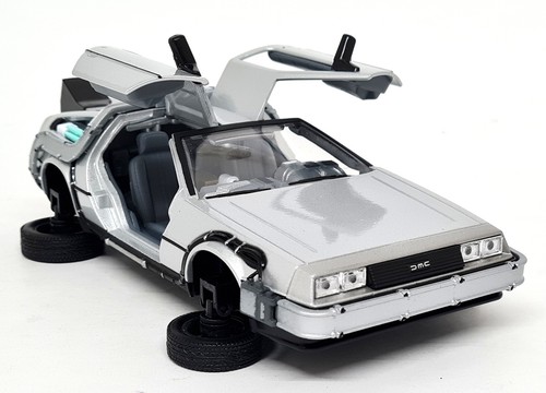 Welly delorean time - 1/24,