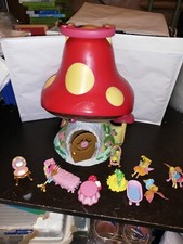 ELC HAPPYLAND MAISON CHAMPIGNON MAGIQUE SONORE + 3 FEES + ACCESSOIRE