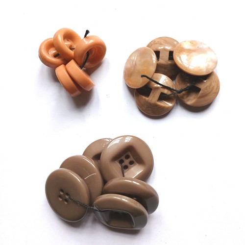 Lot boutons anciens - lot,