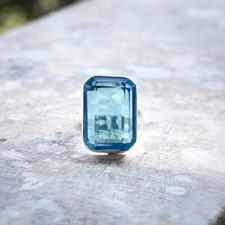 Somptueux Bleu Gemme Topaze