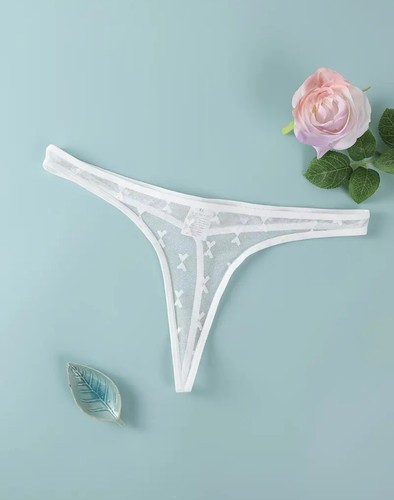 String femme motif noeuds - string,