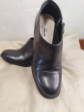 Bottines Clarks cuir noir - Lowboots élégantes - Taille 38