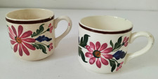 Duo de tasses anciennes