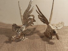 2 coqs de combat en métal