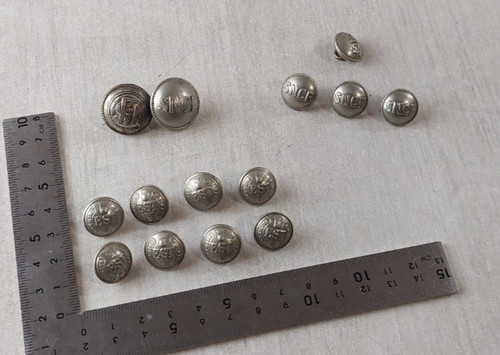 Lot anciens boutons - 14,