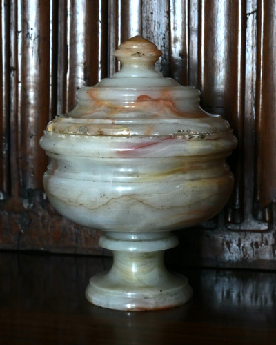 Coupe néoclassique grand - grand, tour