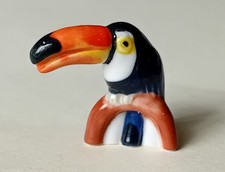 FEVE  "TOUCANS TOUT EN COULEURS" - JOLI TOUCAN MULTICOLORE