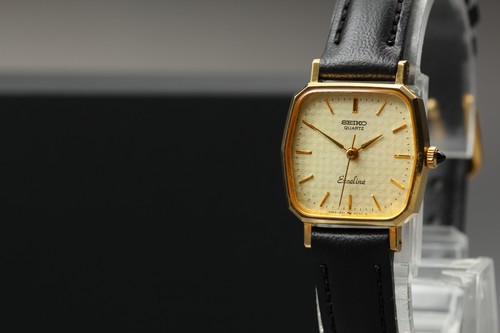 Montre femme vintage - , 1989