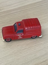 aSOLIDO FRANCE 1979 RENAULT 4