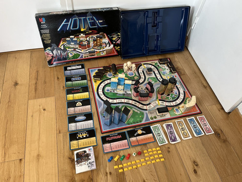 Hotel jeu de societe - -,