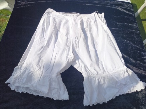 Culotte fendue ancienne - , en