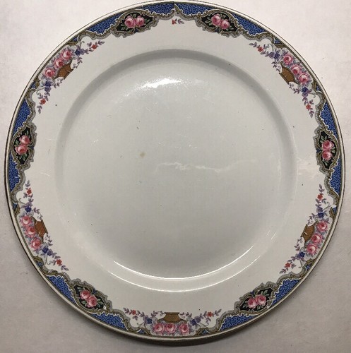 Lot signed dinner plates - of,