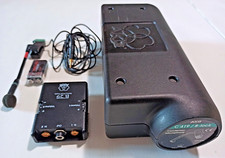 AKG C419 et B29 : microphone (micro-cravate) et alimentation fantôme 2 entrées