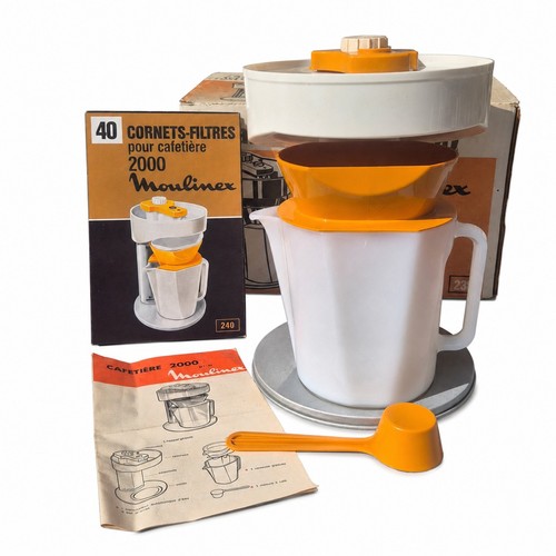 Cafetière orange vintage