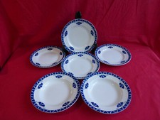6 assiettes,4 plates,2
