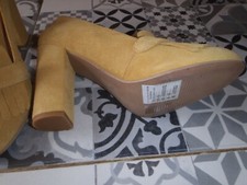  chaussures femme NEUVES