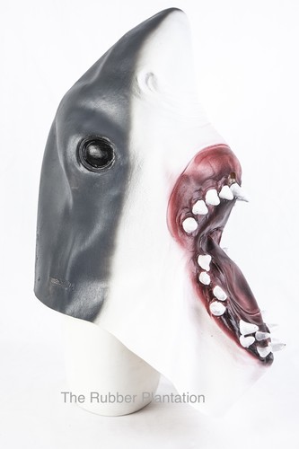 Grand requin blanc masque - grand,