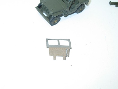 R38 dinky toys pare - r38,, brise