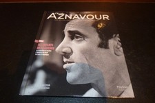 CD-LIVRE "CHARLES AZNAVOUR 