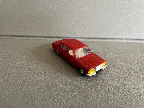Voiture miniature ancienne - voiture,