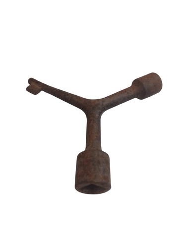 Ancienne clé douille - ancienne,