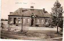 FR02 BURELLES Ecole cloche