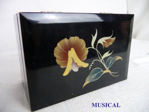 Old jewelry box - , musical