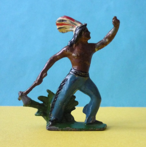 Indien avec son tomahawk - ,
